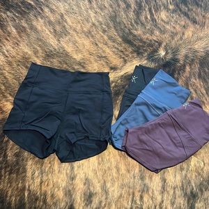 Set of 4 free spirit gym shorts